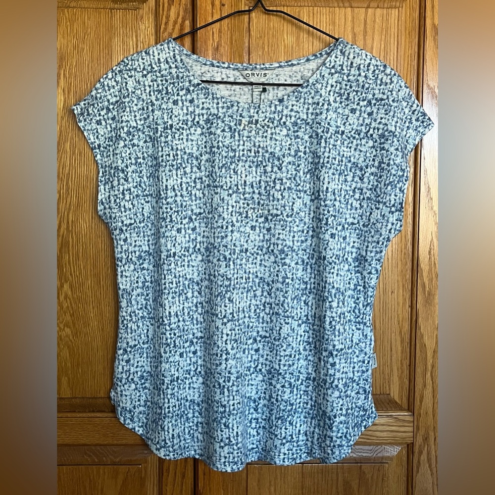 Orvis Women’s Linen Blend Short Sleeve Top. Size small. New with tags.